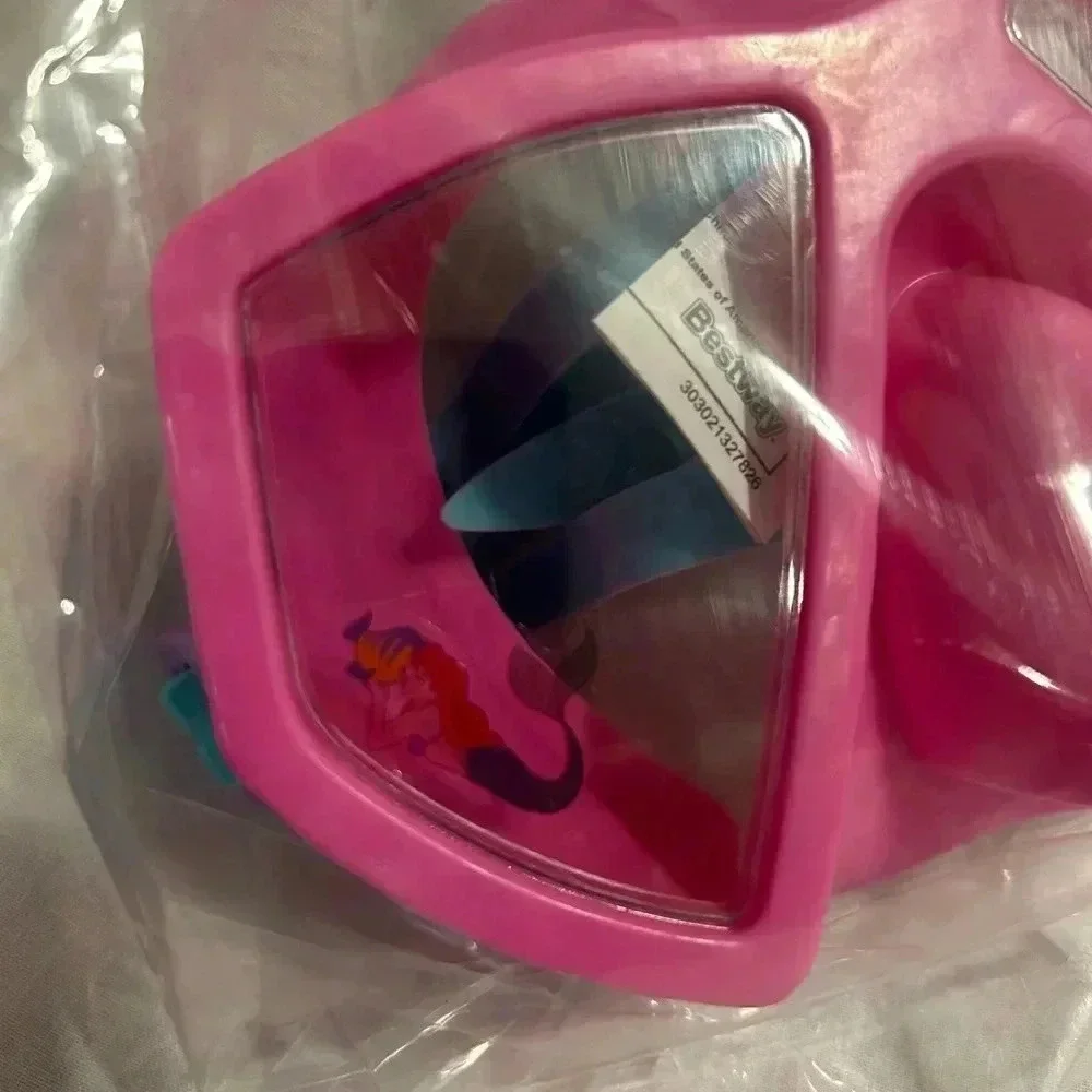 Ariel swim mask‎